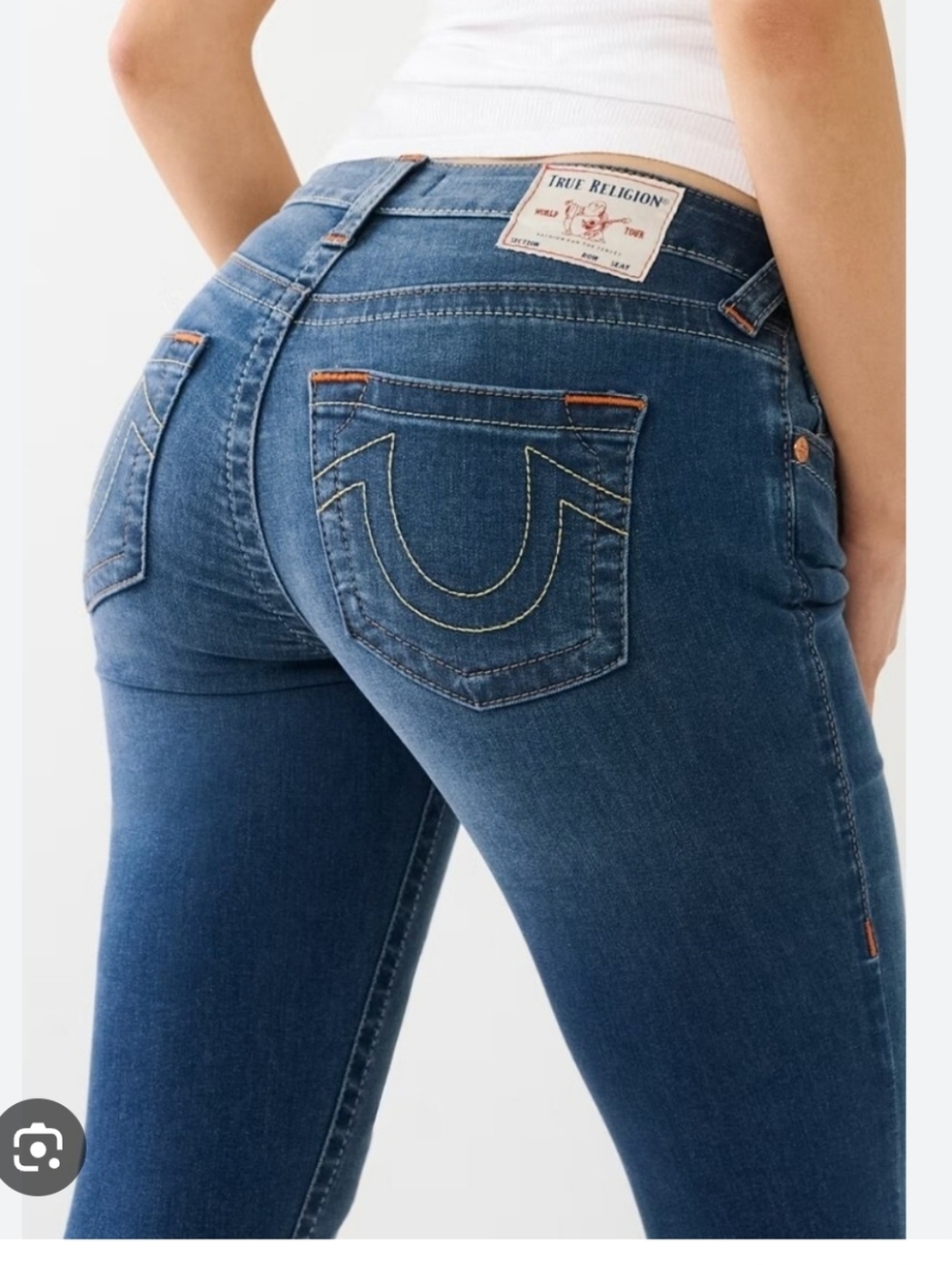 AWESOME TRUE RELIGION MID RISE JENNIE CURVY SKINNY JEANS